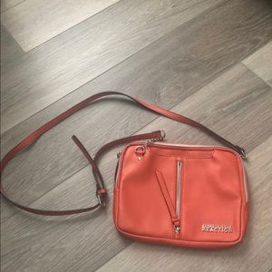 Kenneth Cole Reaction Crossbody Bag